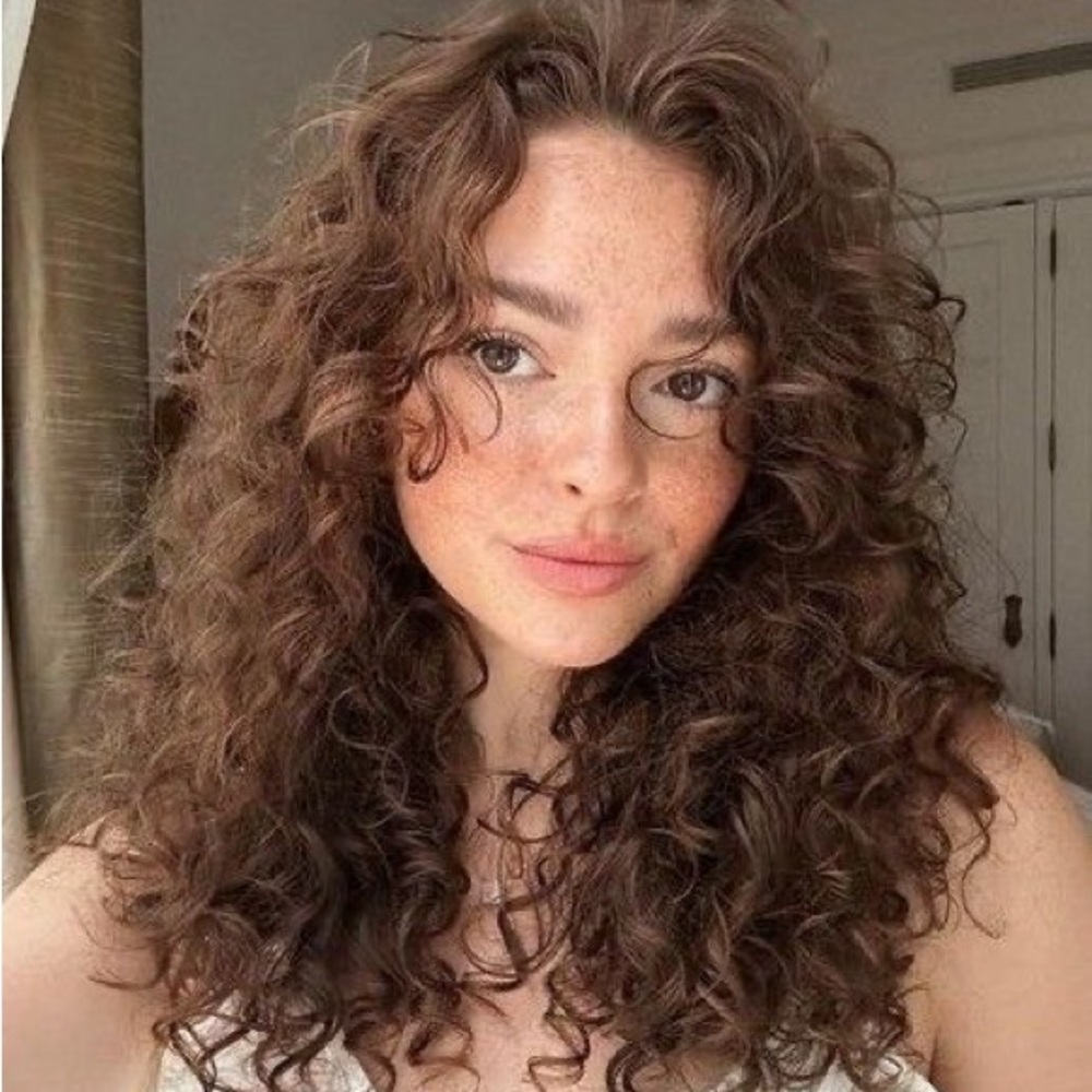 Meet your Posher, Kara